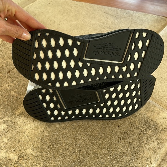 NWT ADIDAS 🔥 NMD CS2 PK Sz 9 1/2 Slip Ons Black Sneakers Boost CQ2373 - Picture 9 of 11